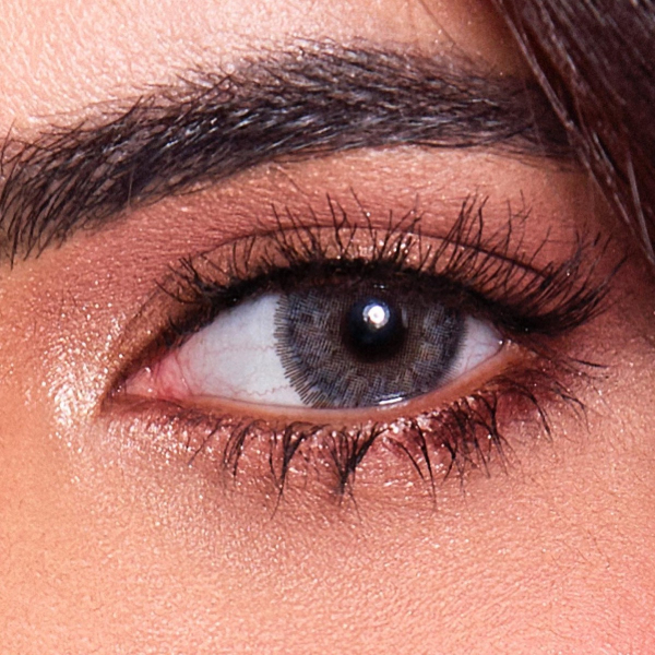 انستازيا نور